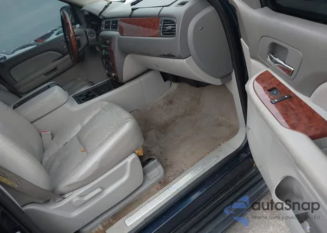 2007 Chevrolet Tahoe Lt z USA, uszkodzony, nr VIN 1GNFC13J77R112951